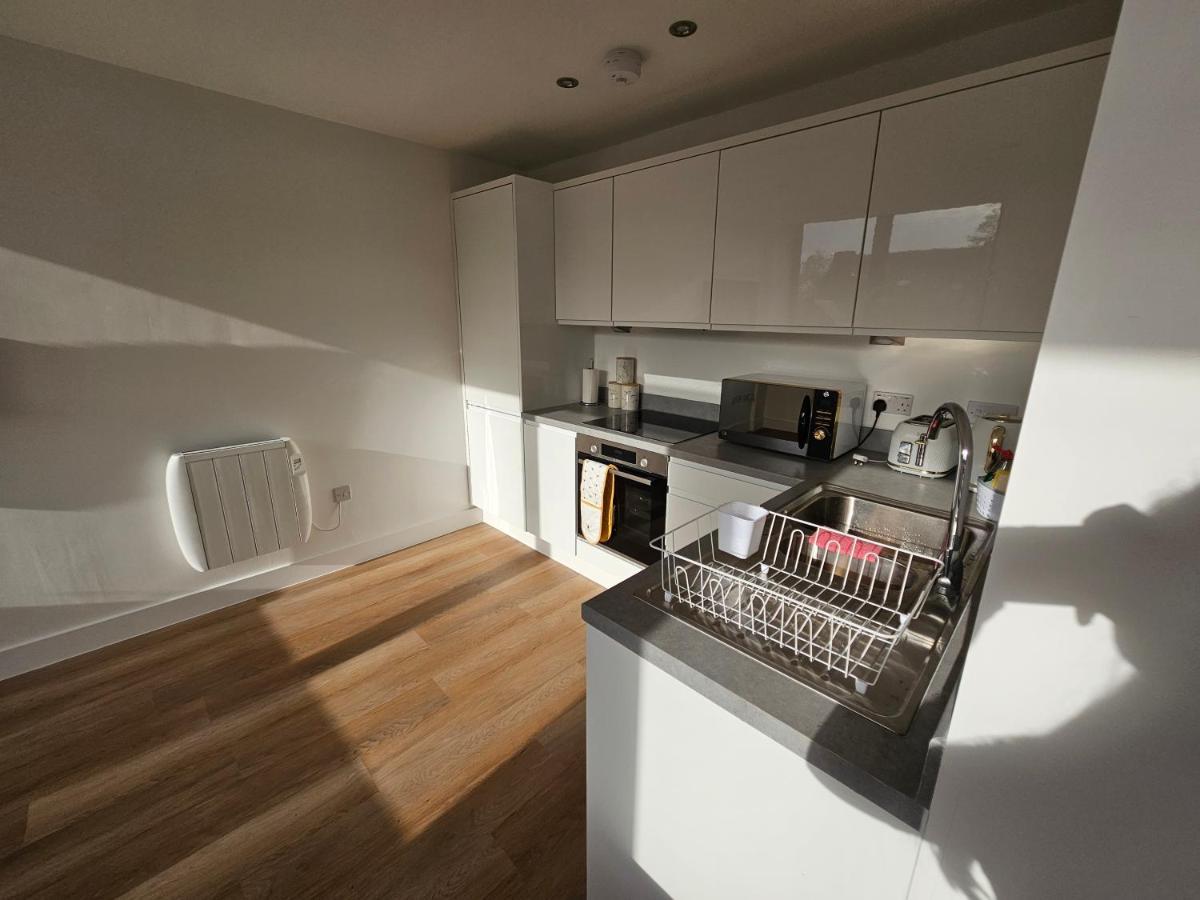 Brand New Trafford Apartment Manchester Kültér fotó